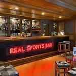 Real Palacio מלון 5*