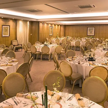 Real Palacio Ξενοδοχείο 5*